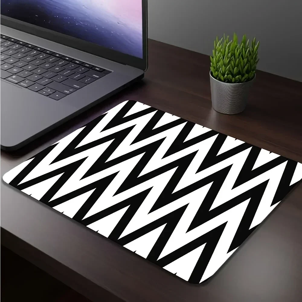 Rubber Mat Desk - Non-Slip Rubber Mouse Mat, Geometric Zigzag